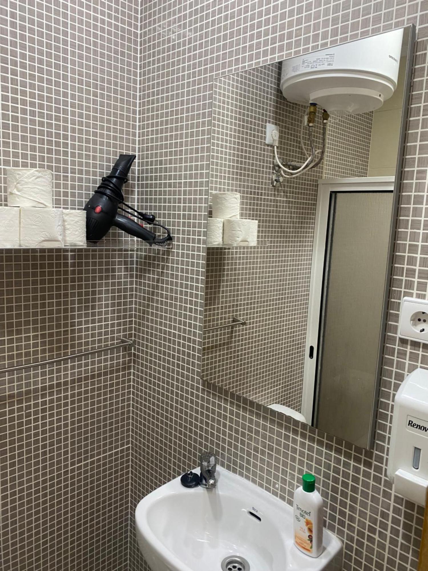 Guest House D. Filipe I Порто Екстериор снимка