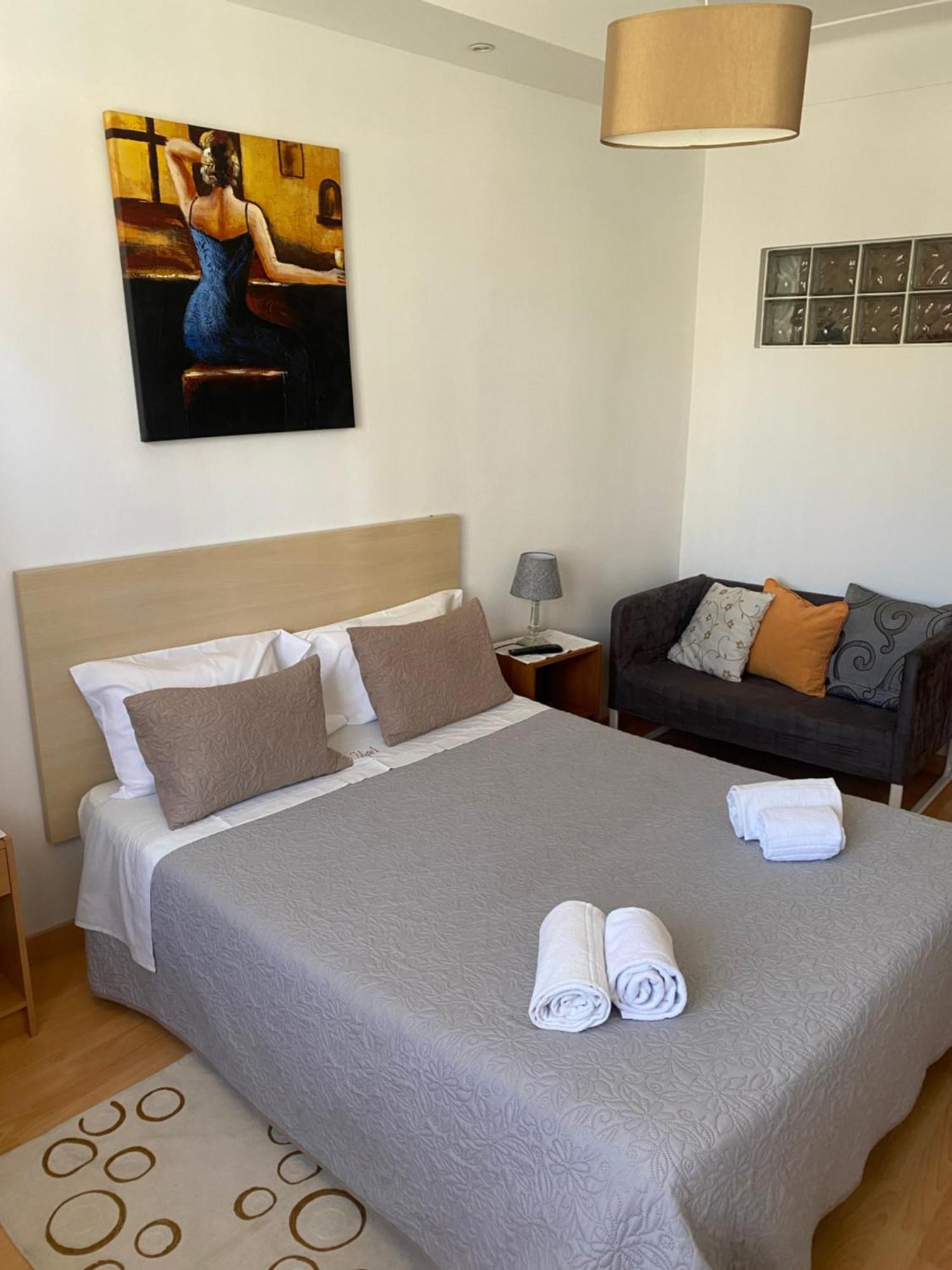 Guest House D. Filipe I Порто Екстериор снимка